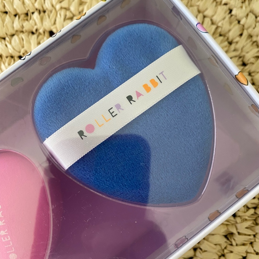 Roller Rabbit Heart Makeup Sponge Set - Pink, Orange - Picture 2 of 5